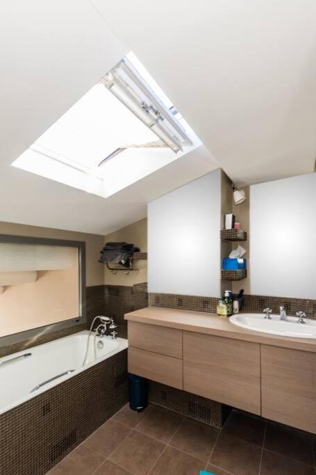 Sublime Pepite Vieux Port 2P Vue Imprenable Apartment Marseille Bagian luar foto