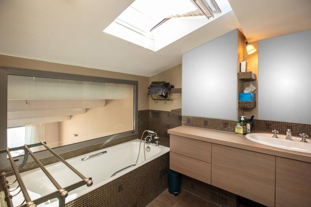 Sublime Pepite Vieux Port 2P Vue Imprenable Apartment Marseille Bagian luar foto